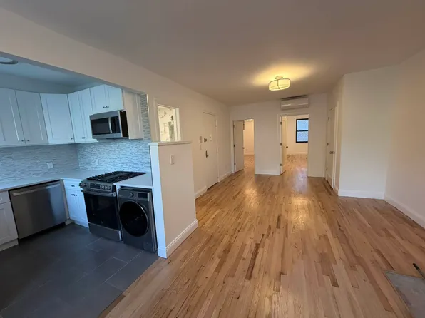 647 Hudson St #3A, New York, NY 10014