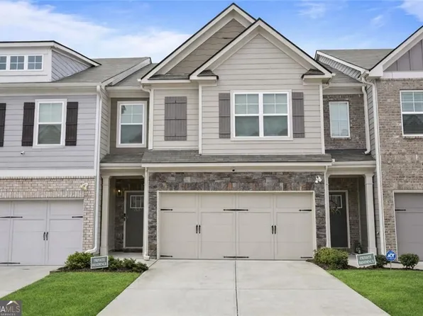 7637 Avalon Blvd, Fairburn, GA 30213