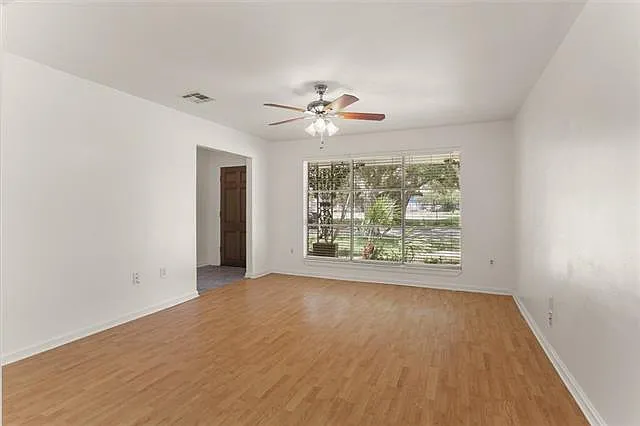 6151 Charlotte Dr — Photo 4