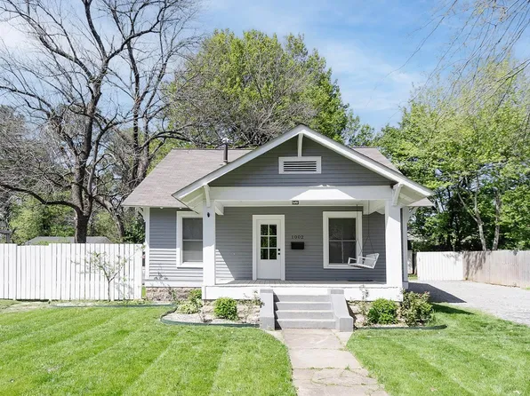 1002 Olive St, Murray, KY 42071