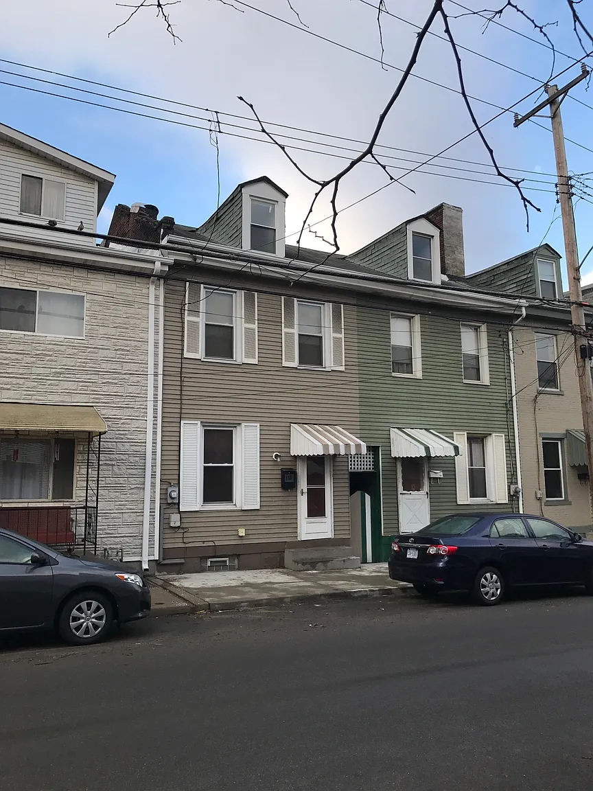 110 44th St photo 1