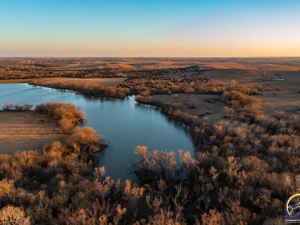 400 Road H, Olpe, KS 66865