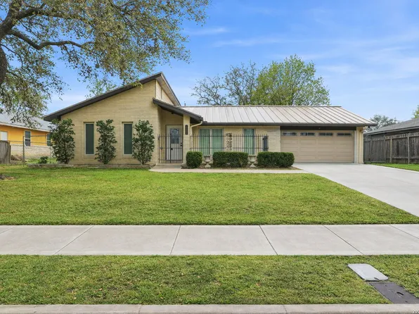 10315 Luzon Dr, San Antonio, TX 78217