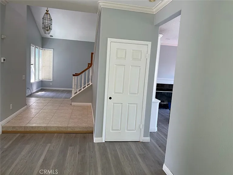 543 S Eveningsong Ln — Photo 10