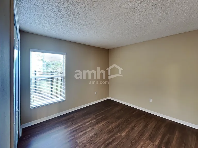 15333 Harrowgate Way — Photo 16
