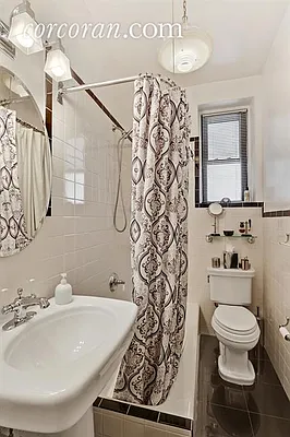 Sold by Corcoran | media 7