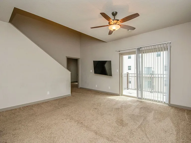 4132 Lincoln Swing — Photo 50