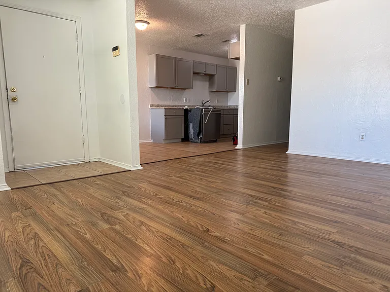 3408 Rall Ct — Photo 3