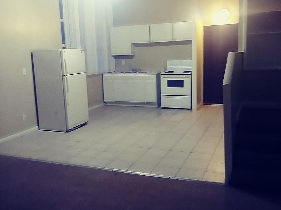 1st image of 4110 E 58th St