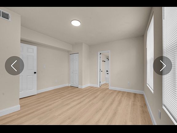 5th image of 3145 Broadway Ave #1