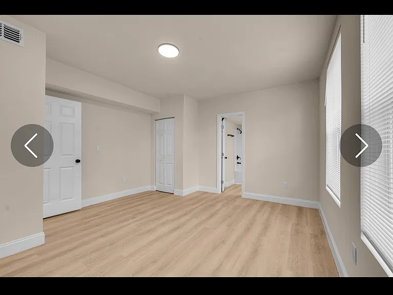 3145 Broadway Ave #1 — Photo 5