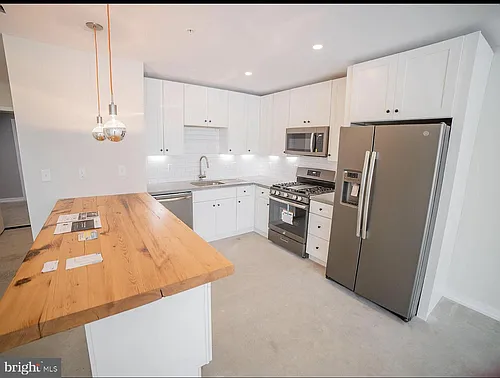 1331 N Randolph St #9 Photo 1