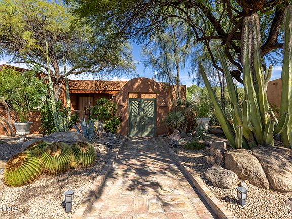 3rd image of 5418 E MIRAMONTE Drive