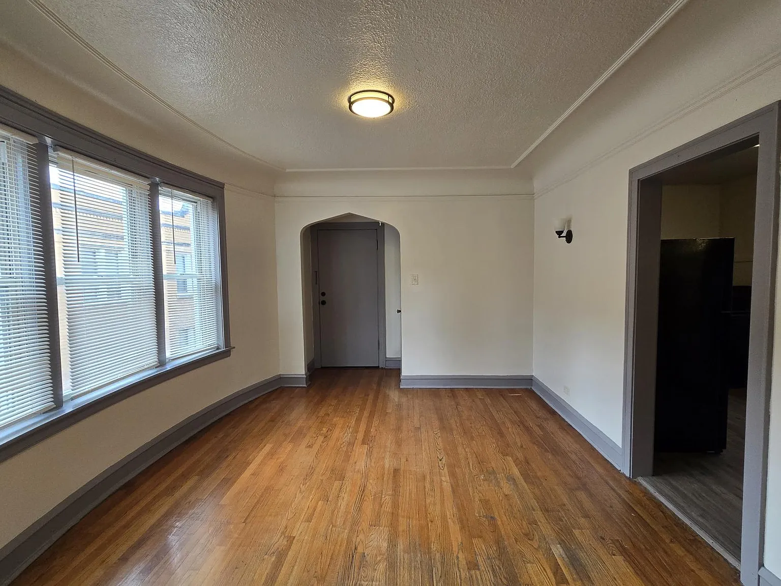 838 North Massasoit Avenue #3A — Photo 3