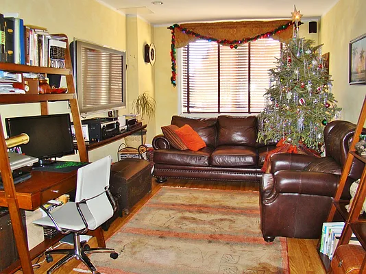 Sold by Keller Williams Realty Landmark II | media 21