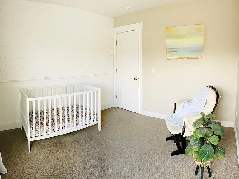 543 W Crenshaw Way — Photo 20