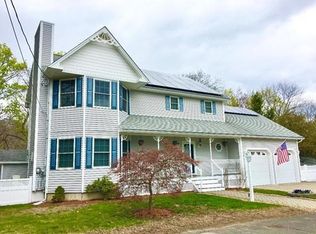 33 Glenwood Rd, Lynn, MA 01904