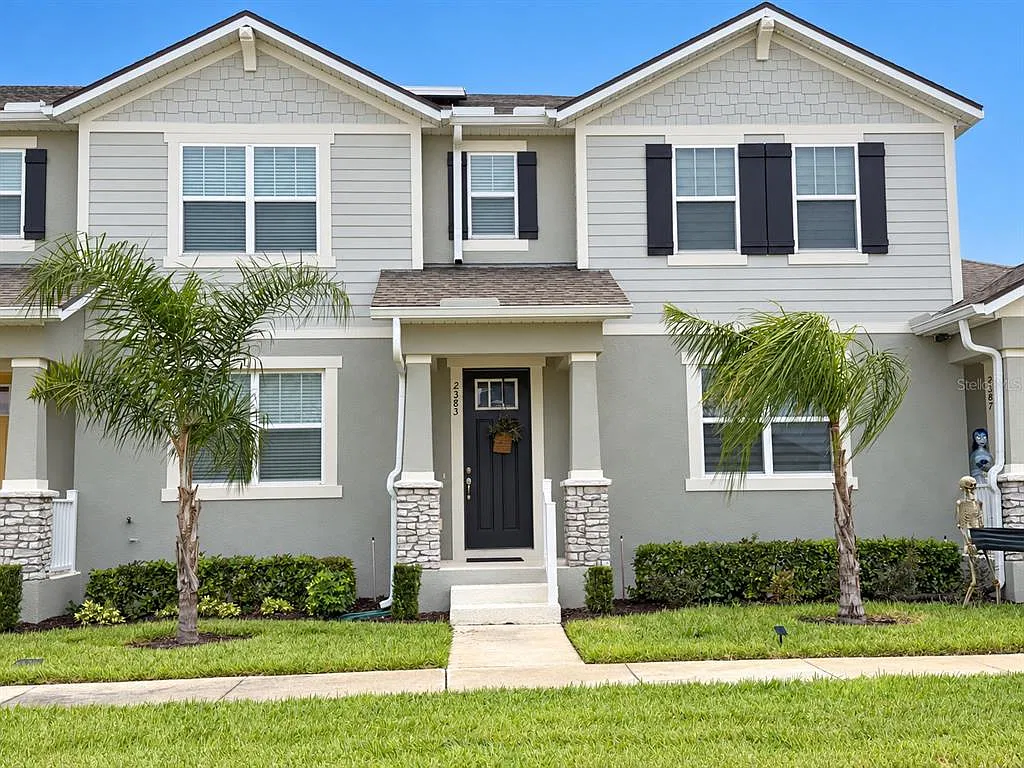 3 bed, 2.5 bath, 1685 sqft, $2,650 — Photo 3