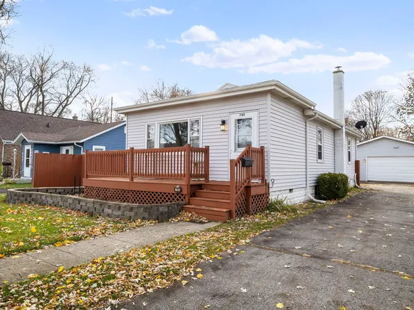 745 1st Ave, Morris, IL 60450