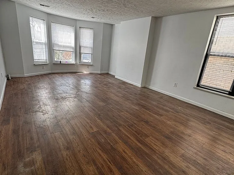 205 South Millvale Avenue — Photo 7