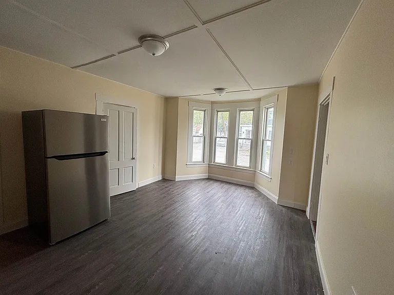 61A Chestnut St — Photo 5