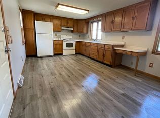 Hoff - 06 - Madison Street, La Crosse, WI 54601