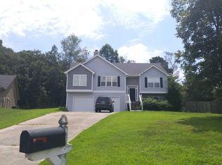 275 Dogwood Ln SE, Calhoun, GA 30701