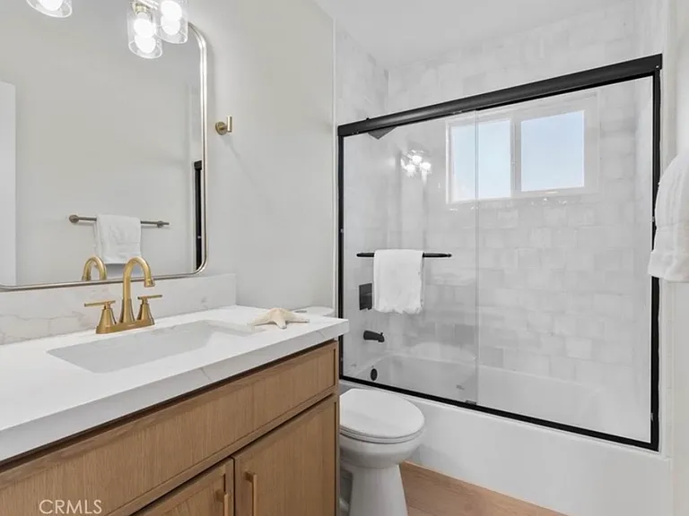 5572 San Bernardino St — Photo 6