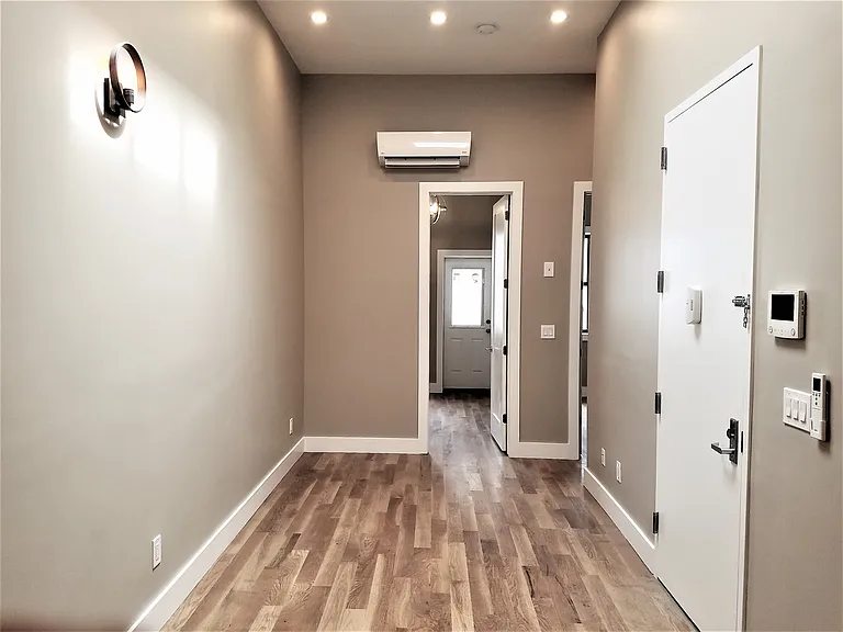 344 McGuinness Blvd #2R — Photo 4