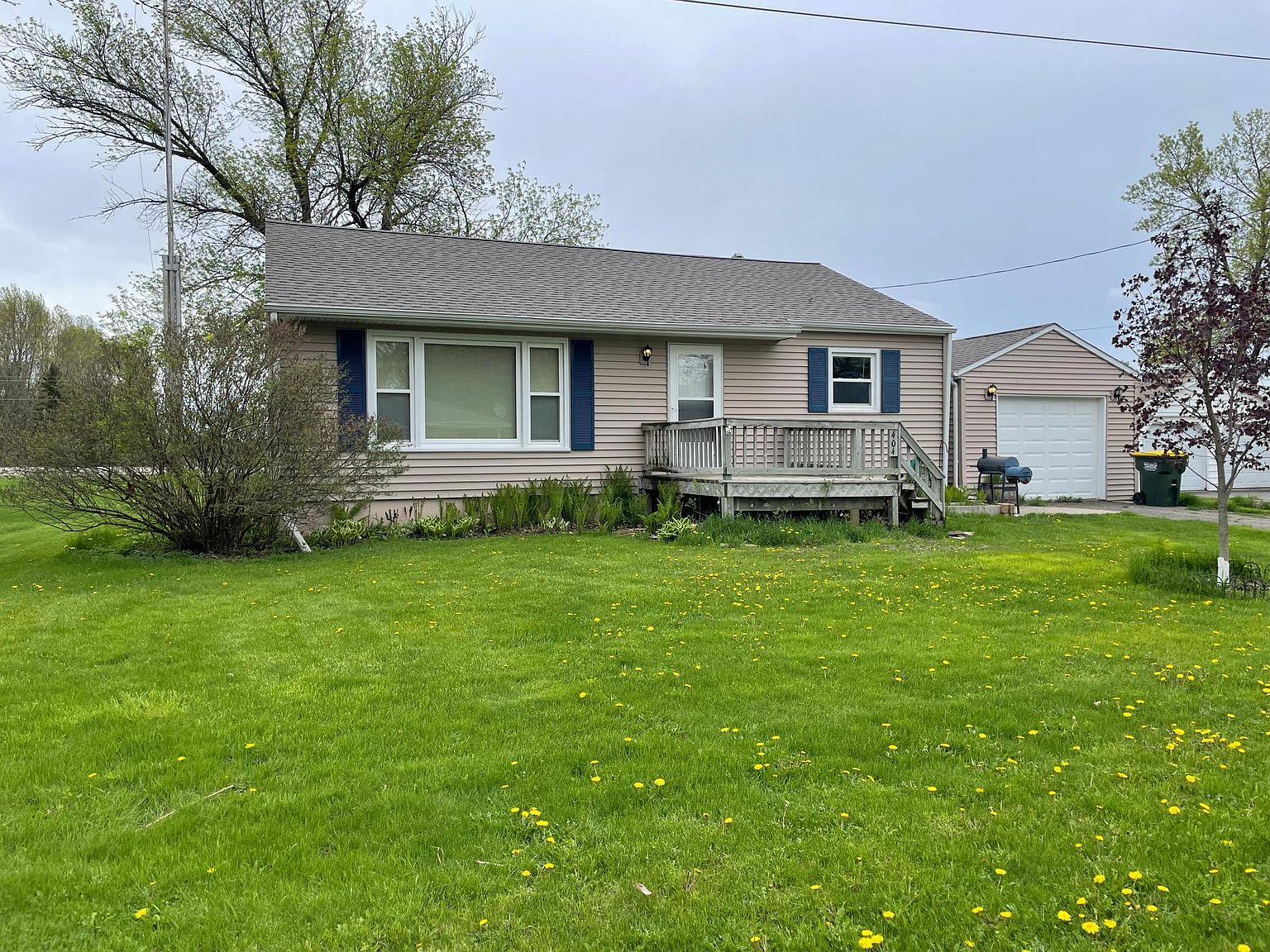 404 Kandiyohi Ave, Prinsburg, MN 56281 Zillow