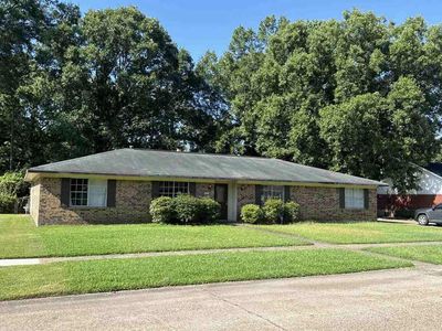 37 W Elmwood Dr, Monroe, LA, 71203
