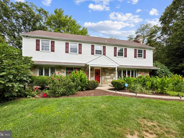 425 Wingate Rd, Huntingdon Valley, PA 19006