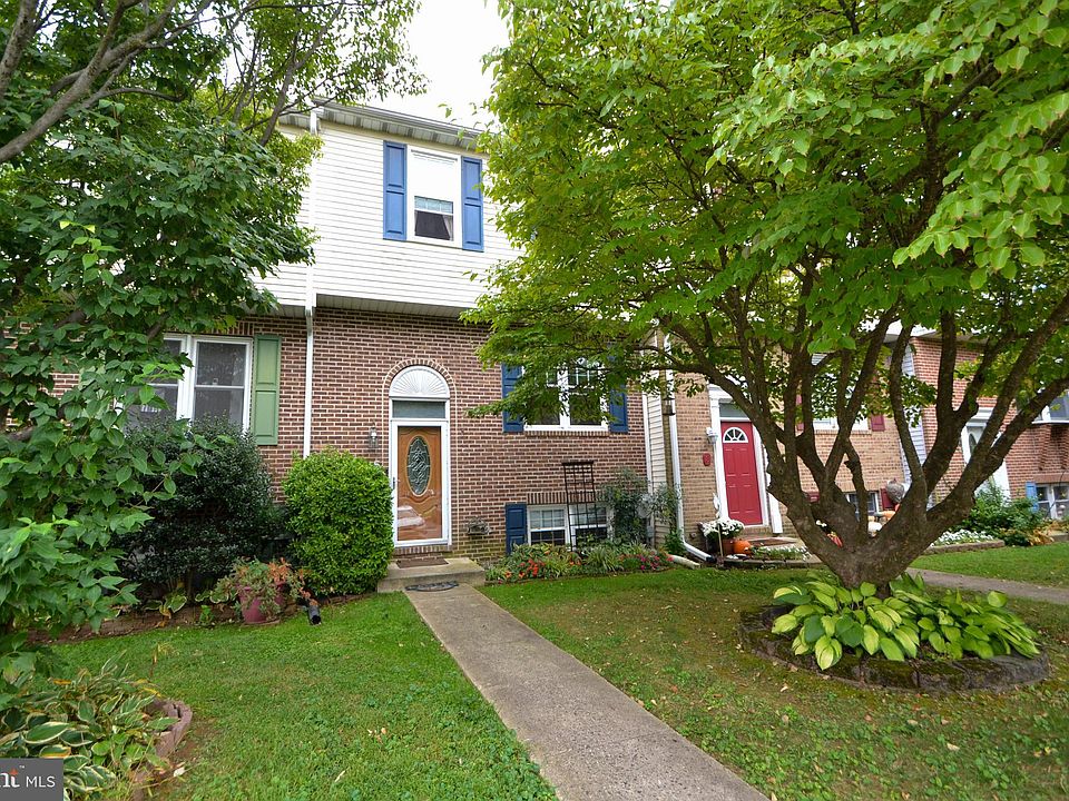 1st image of 5 Oak Crest Ct