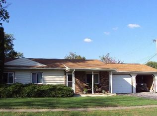 804 Walnut St, New Windsor, IL 61465