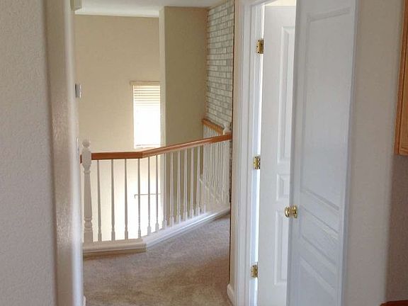 5th image of 637 Zurich Dr