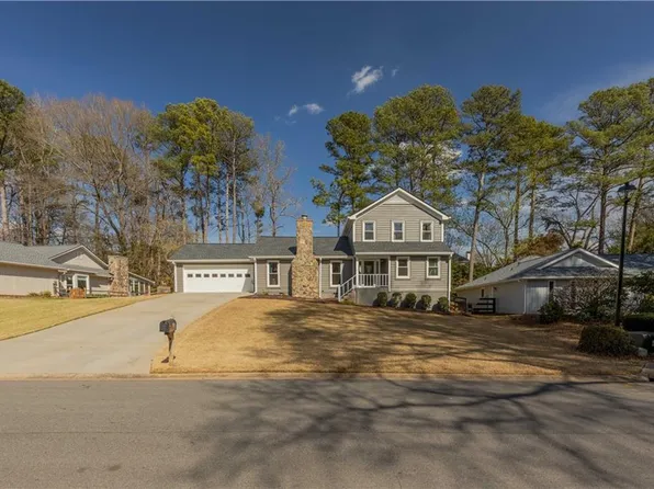 285 Seventeenth Fairway, Roswell, GA 30076