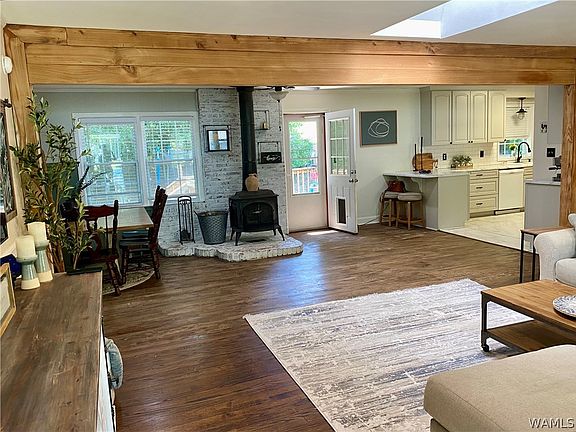 4th image of 50 Bellview Dr