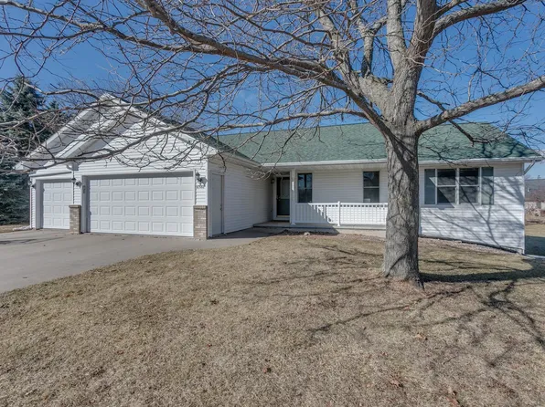 W6588 Talon Dr, Greenville, WI 54942