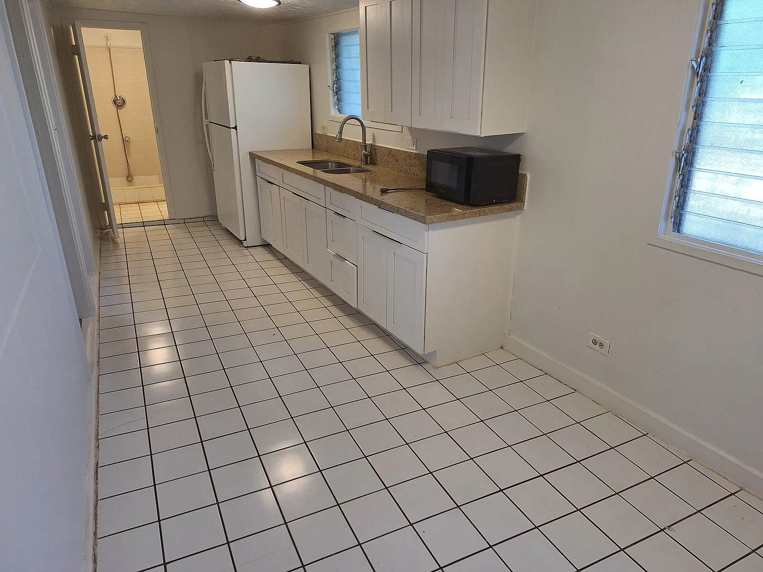 2 bed, 500 sqft, $1,700 — Photo 3