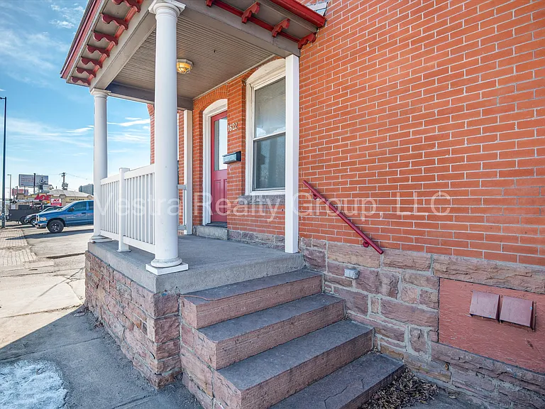1622 W 38th Ave #1 — Photo 5