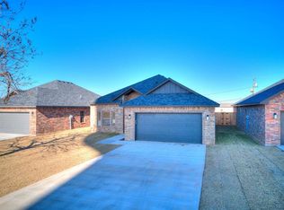 115 6th St, Elgin, OK 73538