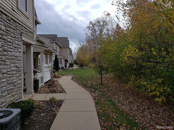 3rd image of 25808 Maritime Cir S #25808