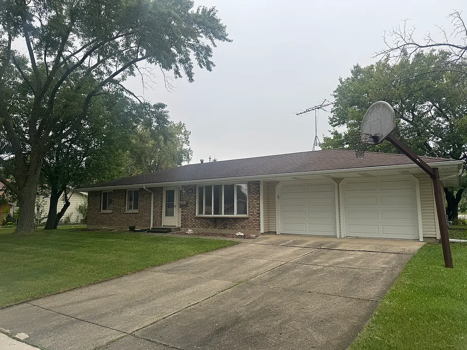 808 W Weathersfield Way #1