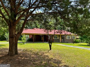 5820 8th Ave, Eastman, GA 31023