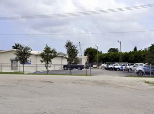 4700 SW 30th St, Davie, FL 33314