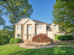 4628 Gillcrest Dr, Knoxville, TN 37938