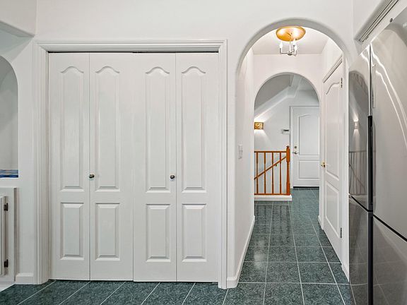 5th image of 279 Aptos Beach Dr