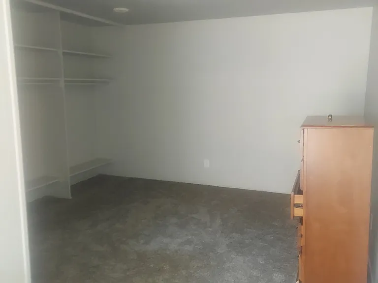 815 S State St #13 — Photo 6
