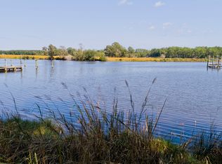 120 Spinnaker Point Rd, Oriental, NC 28571