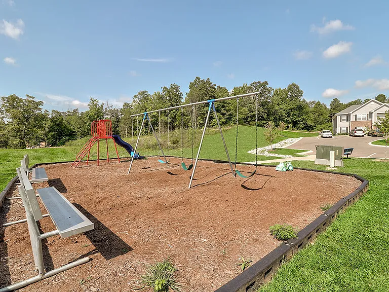 105 Beech St — Photo 14